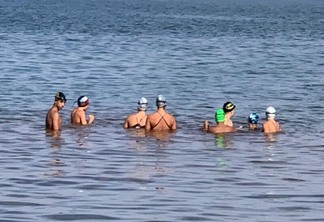 Equipe Sinpol reconhece águas do Lago Paranoá. (Foto: Sinpol)