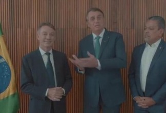 Presidente Jair Bolsonaro, governador Antonio Denarium e  o deputado federal Hiran Gonçalves  durante gravação do vídeo.