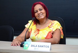 A vereadora Dila Santos no plenário da Câmara Municipal de Pacaraima (Foto: Nilzete Franco/FolhaBV)