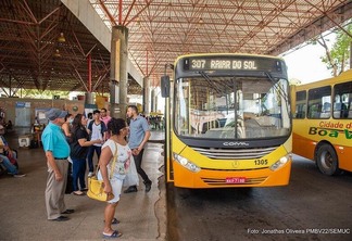 As linhas de ônibus vão funcionar no horário convencional, das 6h da manhã à meia-noite, porém com apenas 70% da frota (Foto: Divulgação/SEMUC)