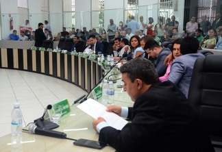 O plenário da Câmara Municipal de Boa Vista nesta quarta-feira (Foto: Nilzete Franco/FolhaBV)