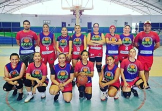 Cliniscan está imbatível no basquete feminino (Foto: Divulgação)