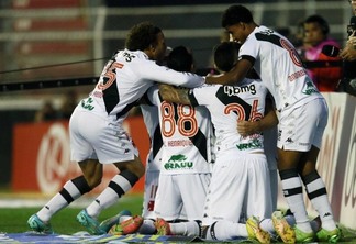 Jogadores do Vasco festejam gol marcado contra o Ituano (Foto: Daniel Ramalho/Vasco)