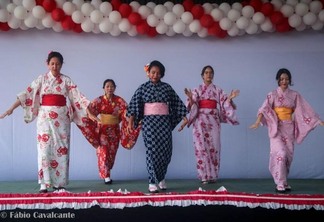  O evento é marcado por apresentações culturais, workshops e oficinas de origami, culinária japonesa e cosplay (Foto: Divulgação)