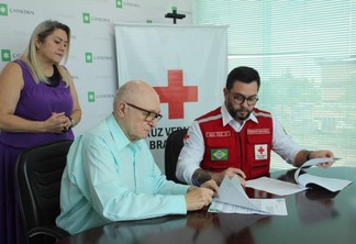 Na ocasião, o presidente nacional da Cruz Vermelha Brasileira, Júlio Cals de Alencar, veio a Roraima e se reuniu com a Diretoria Acadêmica e Coordenação de Extensão da Faculdade (Foto: Divulgação)