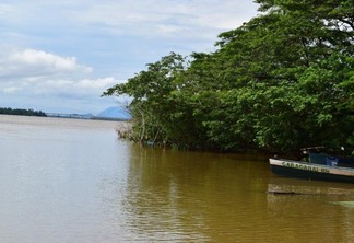 Nível do rio Branco em Boa Vista está em 5,57 metros de altura (Foto: Nilzete Franco/FolhaBV)