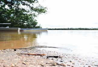 Boa Vista tem registrado poucas chuvas, mas que fizeram grande mudança no principal rio de Roraima.  (Foto: Nilzete Franco/FolhaBV/Ilustração)
