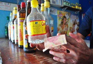 MPRR recebeu denúncias de venda de bebidas alcoólicas para menores de idade - Foto: Arquivo FolhaBV