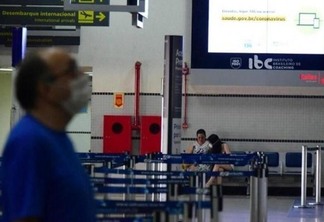Item de proteção contra a covid-19 será obrigatório em aeroportos - Foto: Arquivo/FolhaBV