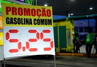Preço médio da gasolina comum no Estado é de R$ 5,25 (Foto: Nilzete Franco/FolhaBV)