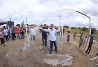“Governador Antonio Denarium: O Programa garante água potável de qualidade e vida saudável para os roraimenses’’”