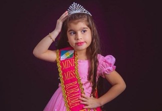 Sophia Helena começou a carreira aos 4 anos de idade (Foto: Divulgação)