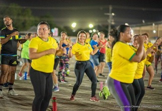 Evento foi realizado na noite dessa quinta-feira, 1, e todos os participantes foram vestidos com as cores do Brasil (Foto: Divulgação/SEMUC)