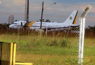 Avião com Bolsonaro está em Boa Vista - Foto: Nilzete Franco/Folha de Boa Vista