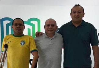 Da esquerda para direita, Hamilton Pires, presidente do MXC, Helder Girão, e Marco Antônio Lima, presidente do CXE (Foto: Divulgação)
