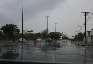 Chuva em avenida de Boa Vista - Foto: Arquivo FolhaBV