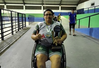 Treinadora Daiana Lima não cansa de conquistar títulos. (Foto: Hélio Garcias)