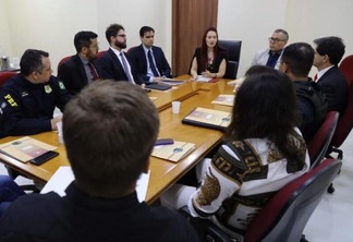 Reunião foi realizada nessa segunda-feira, 13 - Foto: Divulgação/MPRR