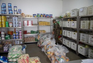 Por conta dos costumes alimentícios diferenciados dos indígenas, FAB realizou a entrega de 62 cestas básicas no Hospital da Criança - Foto: FAB