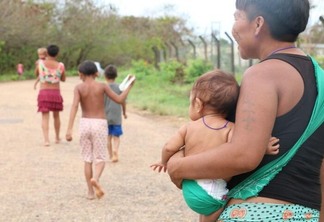 De acordo com o Ministério da Saúde, entre as 19 crianças que estão sendo acompanhadas na Casai com quadro grave de desnutrição. (Fotot: reprodução/Agência Brasil)