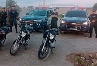 Motocicletas foram apreendidas na ação - Foto: Divulgação/PMRR