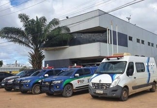 Sede da Central de Flagrantes, no 5º Distrito Policial, em Boa Vista (Foto: Lucas Luckezie/FolhaBV)