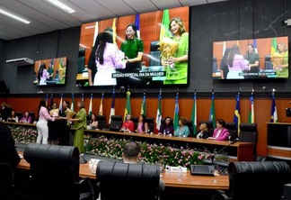 Na Assembleia Legislativa, somente cinco cadeiras são ocupadas por mulheres. (Foto: Nilzete Franco/FolhaBV)