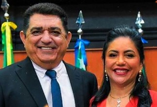O deputado Odilon Filho com a esposa prefeita de Caracaraí, Diane Coelho, na ALE-RR (Foto: Instagram Odilon)