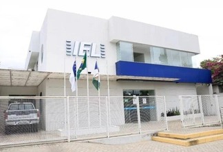 Sede da IEL está localizada na Avenida Capitão Júlio Bezerra (Foto: Nilzete Franco/FolhaBV)