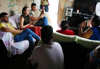 Família foi visitada por representantes do Cedcar e da OAB - Foto: Wenderson Cabral/Folha de Boa Vista