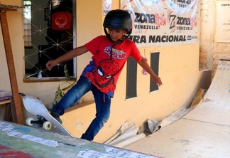 As aulas são abertas para crianças de todas as idades e sem nenhuma experiência (Foto: Wenderson Cabral/FolhaBV)