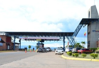Aduana na cidade venezuelana de Santa Elena de Uairén, na fronteira com o Brasil