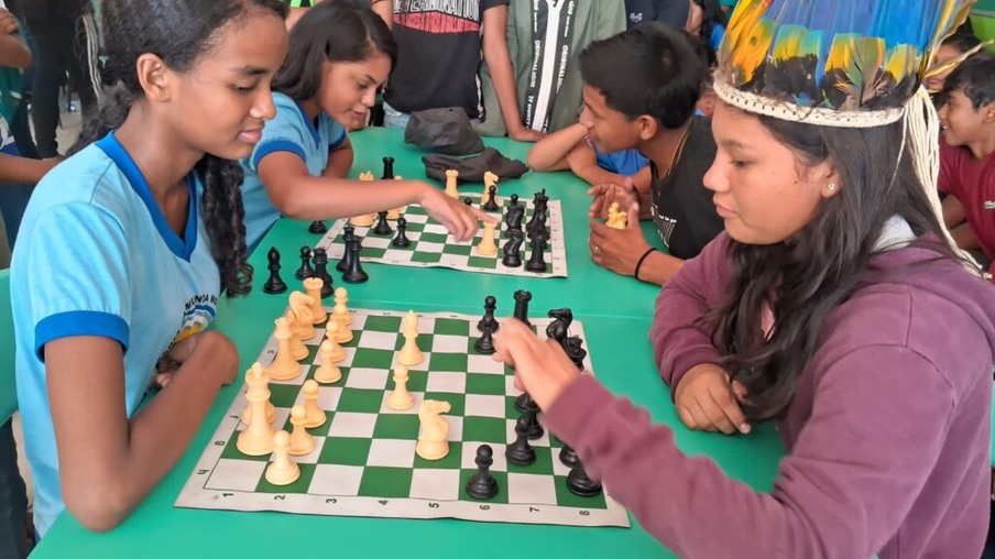 O xadrez, reconhecido como uma ferramenta pedagógica valiosa, foi o ponto de conexão para enriquecer o aprendizado dos alunos da comunidade indígena

(Foto: Divulgação)
