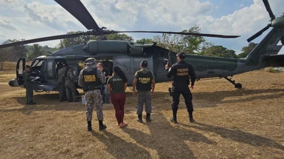 Os suspeitos foram encaminhados à Superintendência Regional da PF em Roraima (Foto: Divulgação)