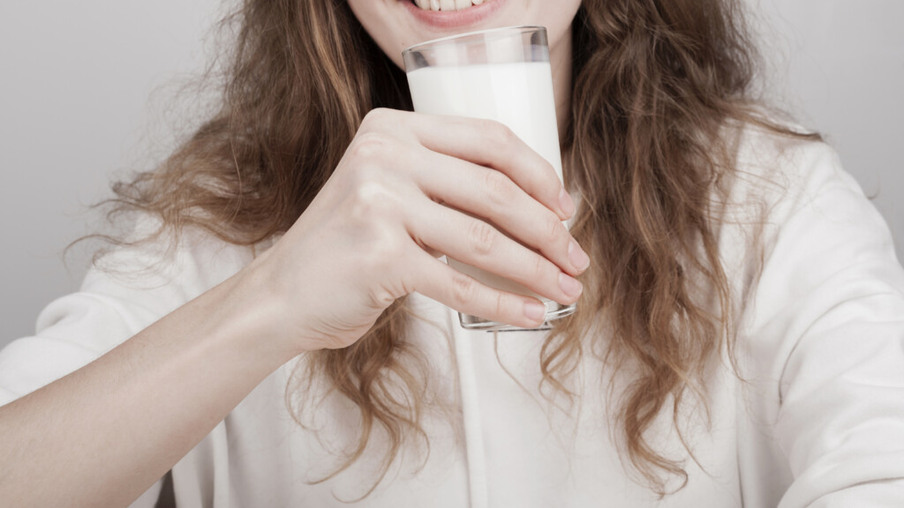 A verdade sobre o leite: nutrição, benefícios e cuidados com a lactose