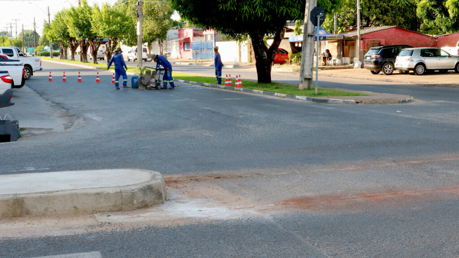 No dia do acidente, moradores da proximidade relataram à FolhaBV que era necessário a aplicação de um semáforo. (Foto: Wenderson Cabral/FolhaBV)