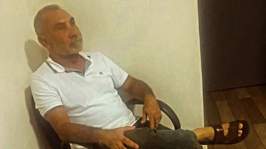 O ex-senador Telmário Mota em Nerópolis, interior de Goiás, logo após ser preso (Foto: Divulgação)