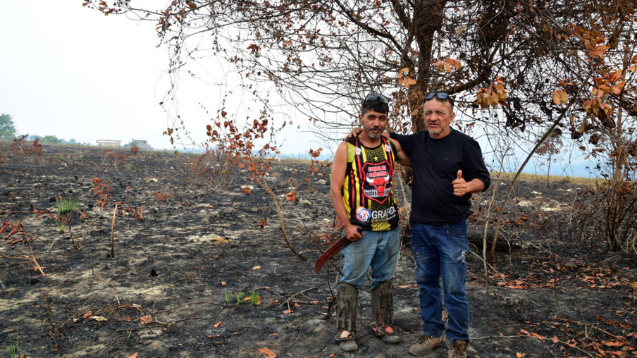 Guias e moradores de Tepequém são voluntários no combate aos incêndios da região