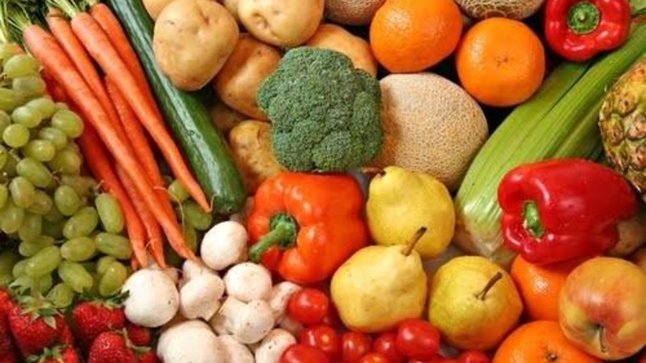 Alimentos como cebola e tomate apresentaram alta nos preços em março (Foto: Divulgação)