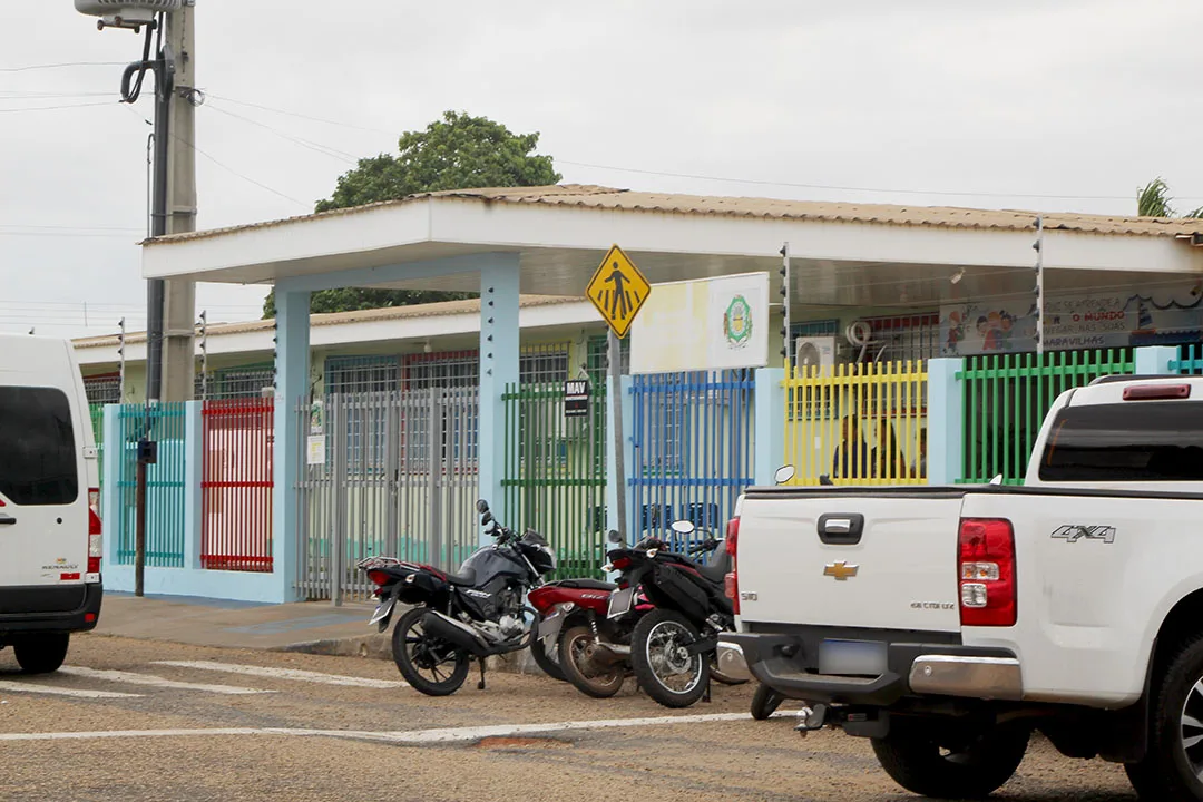 ESCOLA MUNICIPAL GLEMIRIA GONZAGA ANDRADE ESCOLA MUNICIPAL GLEMIRIA GONZAGA ANDRADE